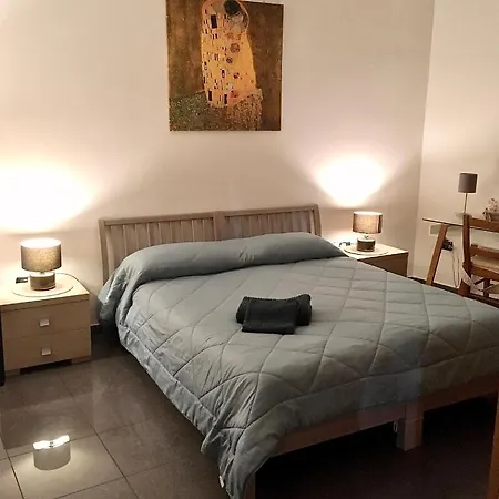 Blackboard House Affittacamere *