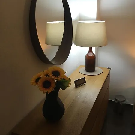 Blackboard House * בארי