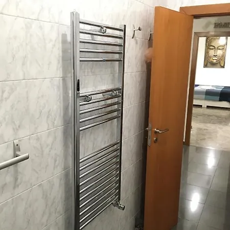 בית הארחה Blackboard House *