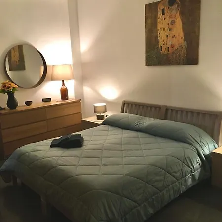 Blackboard House Guest house