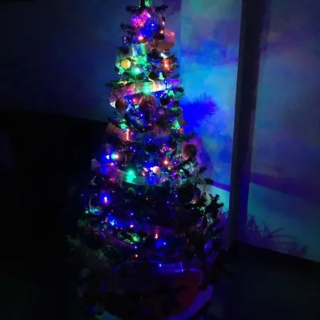 Blackboard House בארי